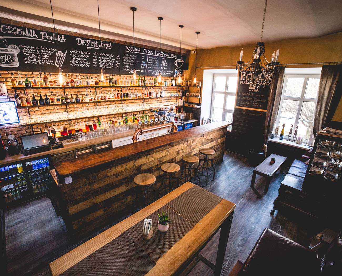 Kocur kava a bistro